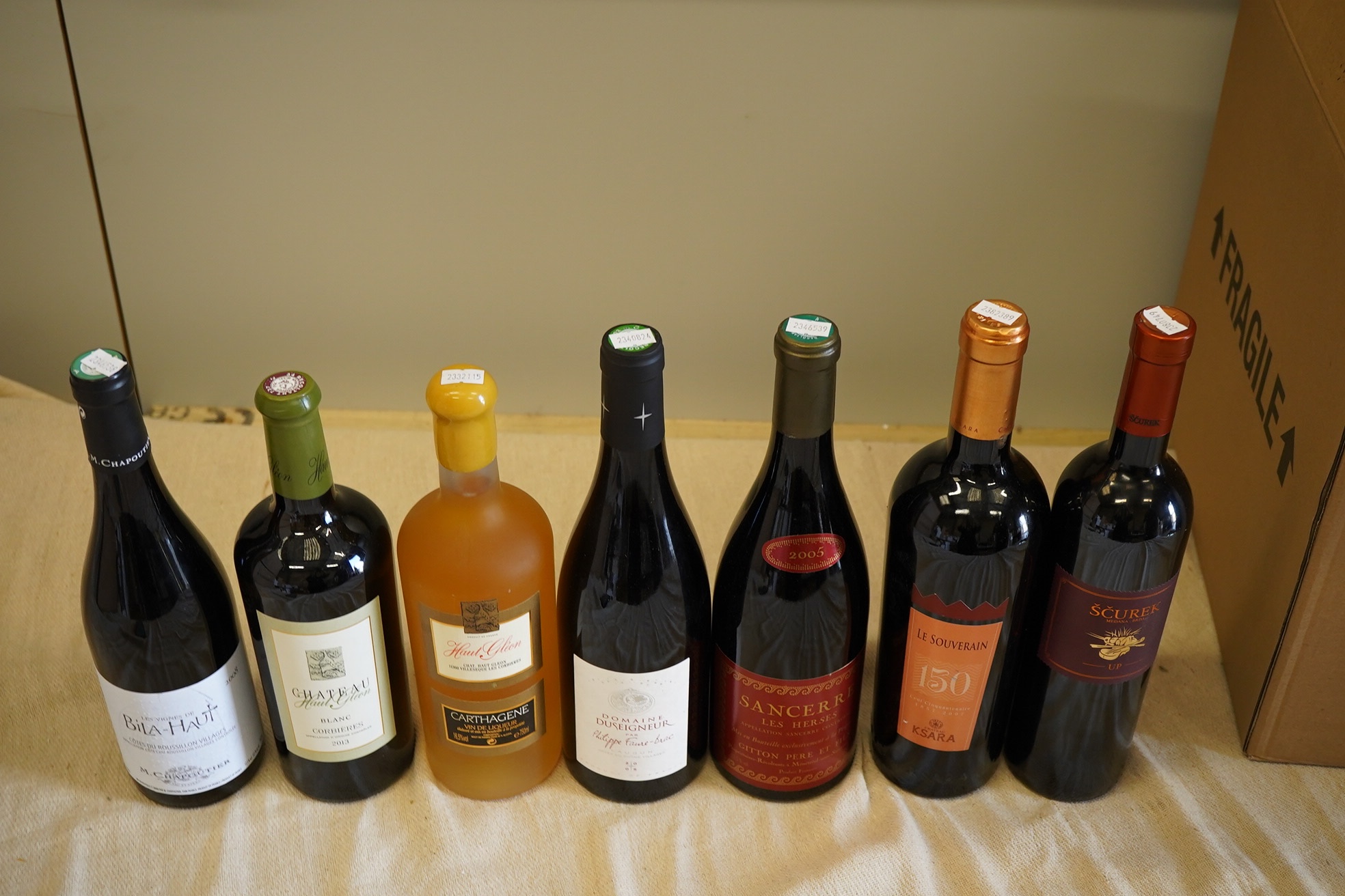 A mixed parcel of wine